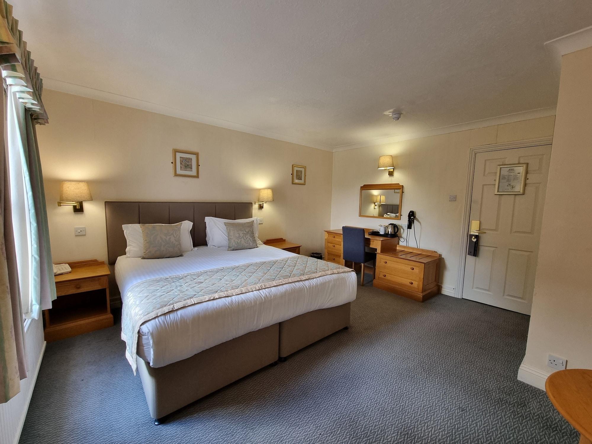 Hadlow Manor Экстерьер фото